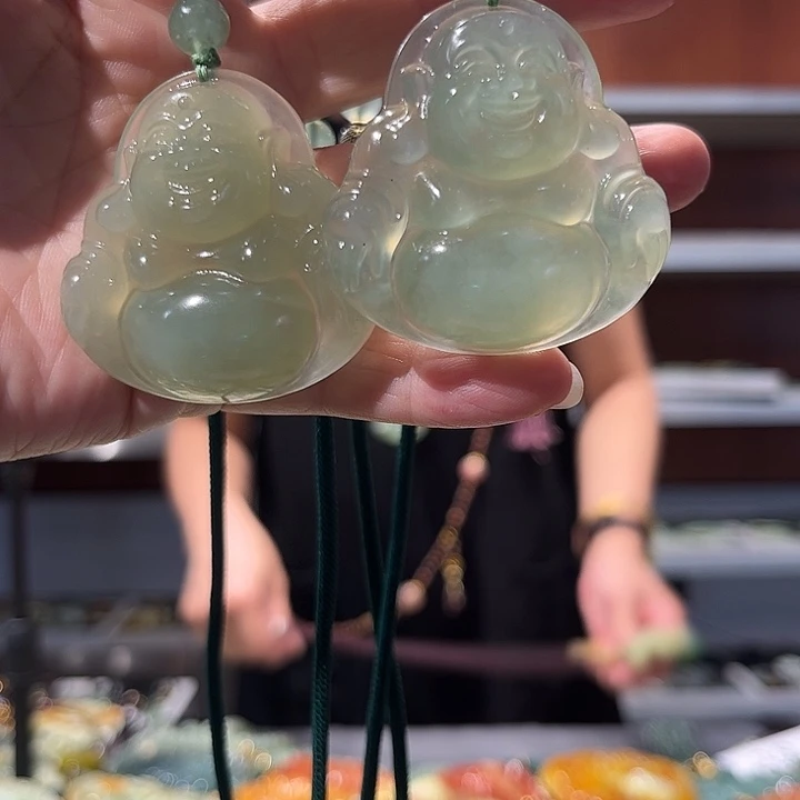 岫玉未镶嵌毛衣链