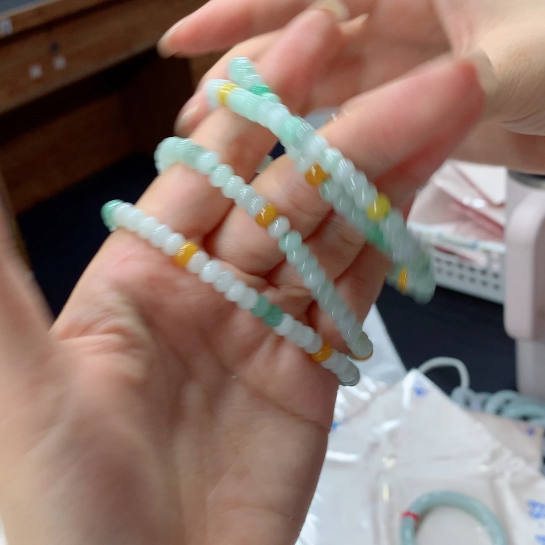 未镶嵌手链翡翠多样性发1