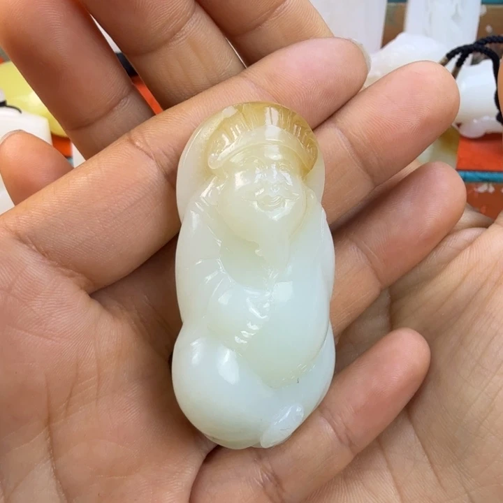 和田玉未镶嵌挂件