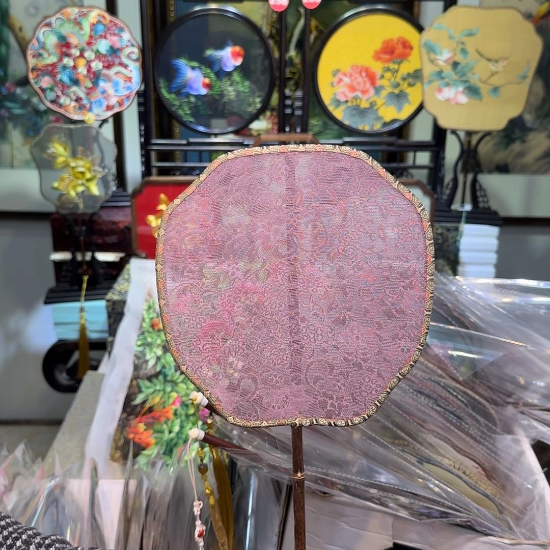 刺绣刺绣工艺精湛