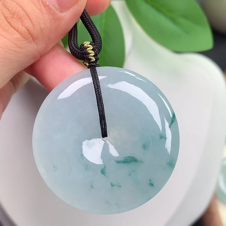 颈饰未镶嵌翡翠平安扣 39.8x6.0mm
