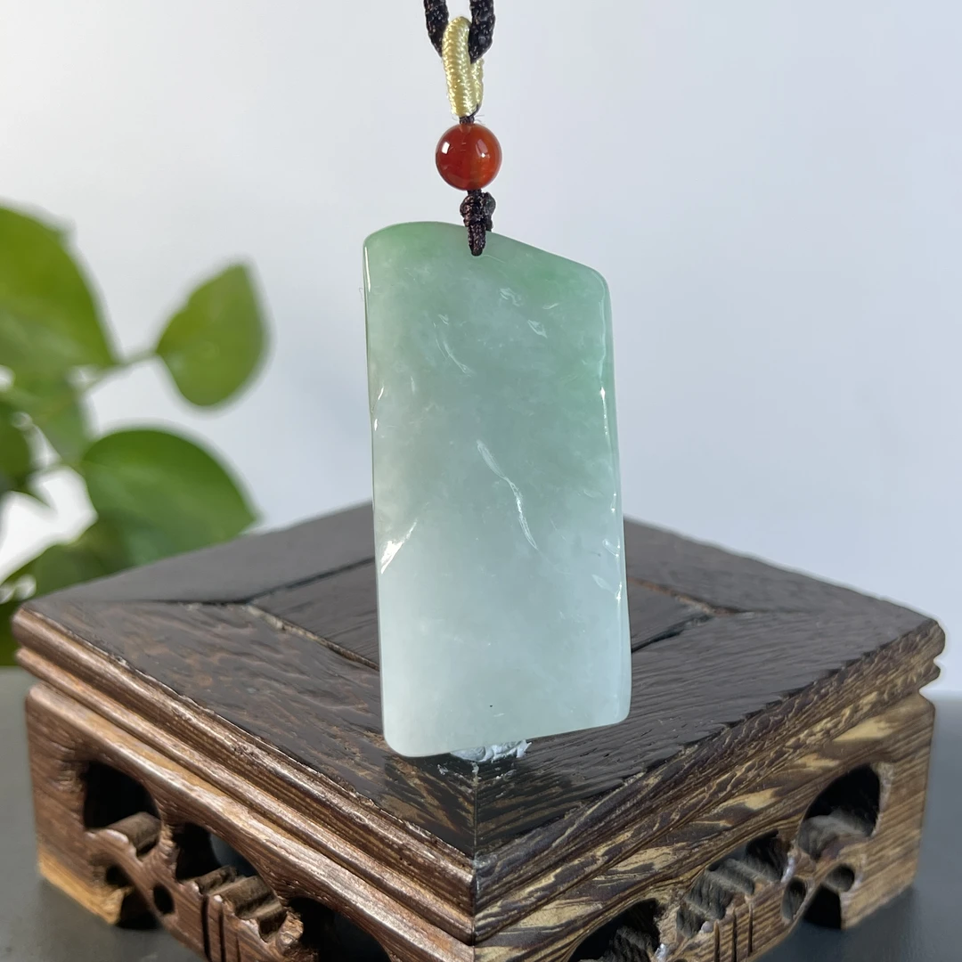 JYW04-28  天然缅甸A货翡翠  精品天然翡翠A货原石吊坠