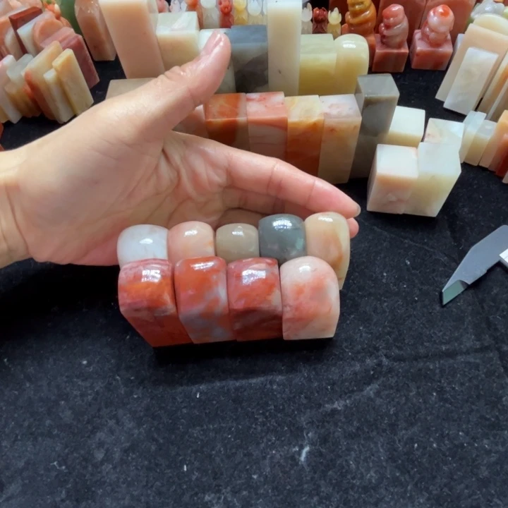 老挝石泊**刻。。。。。。。。。。