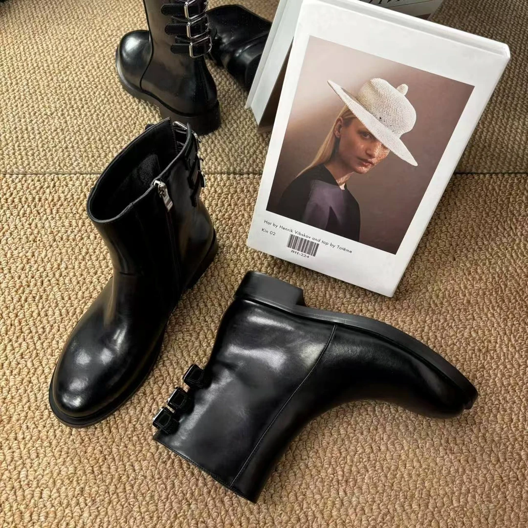 欧洲站冬季杨某同款马丁靴胎牛皮平底皮带扣英伦短靴骑士靴1025