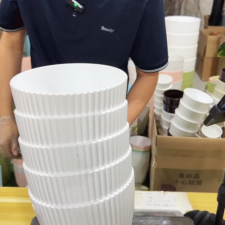 S170口17高15白色带托5只