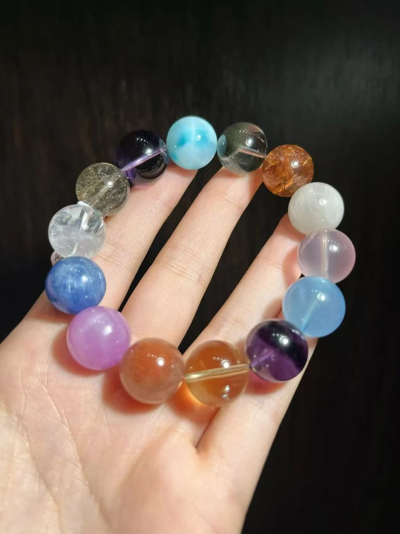 原创设计水晶手串 多样性发其一