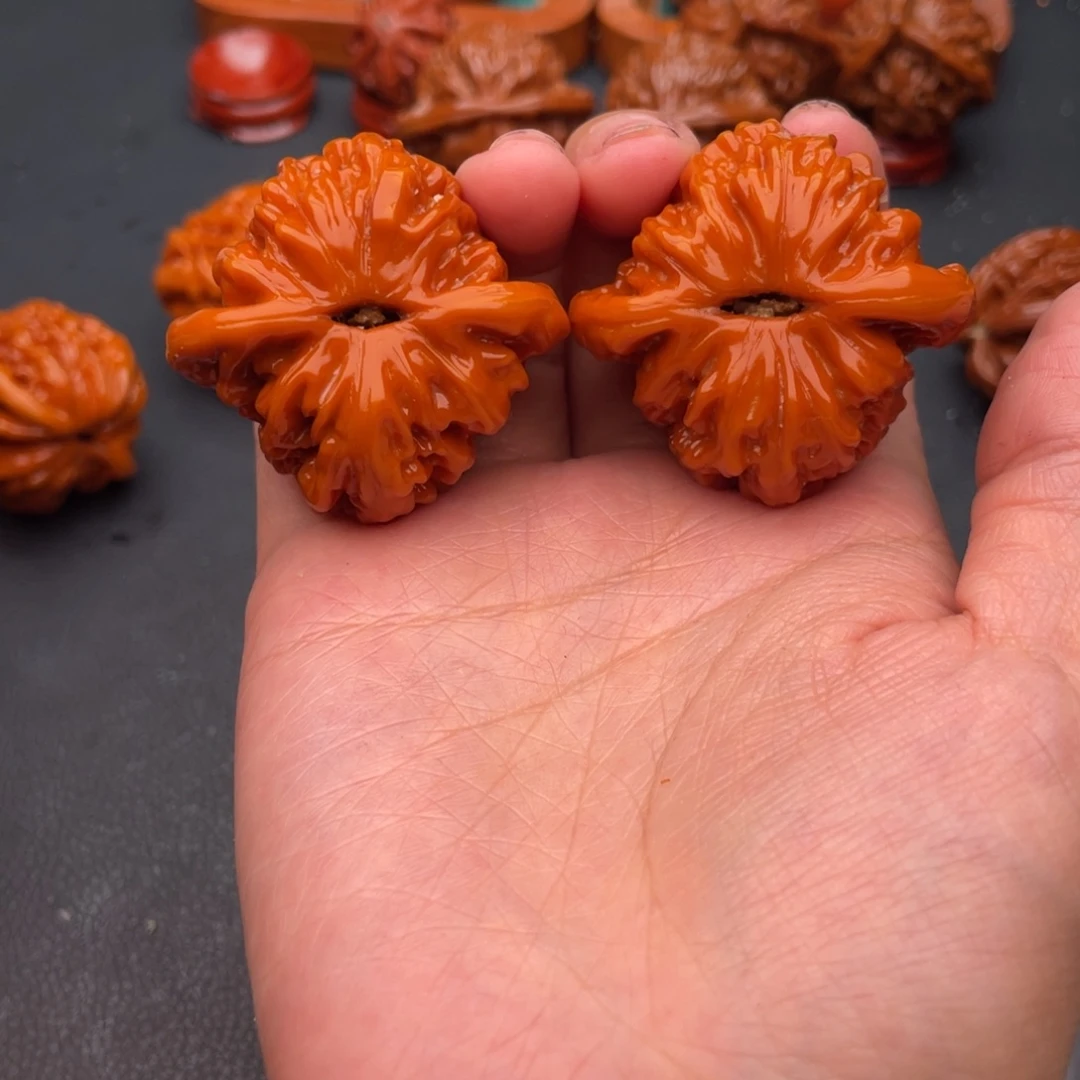 超***飛把件文玩核桃四座楼