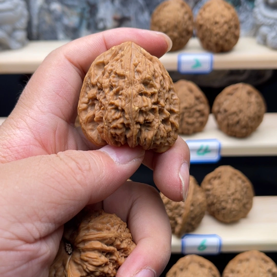 ****好把件猴头核桃涿鹿