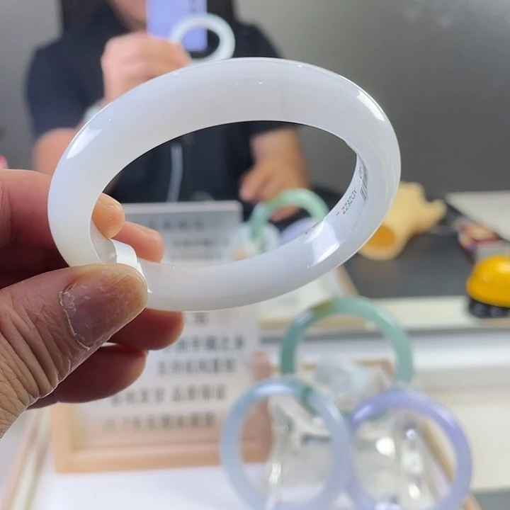 未镶嵌手镯翡翠成品