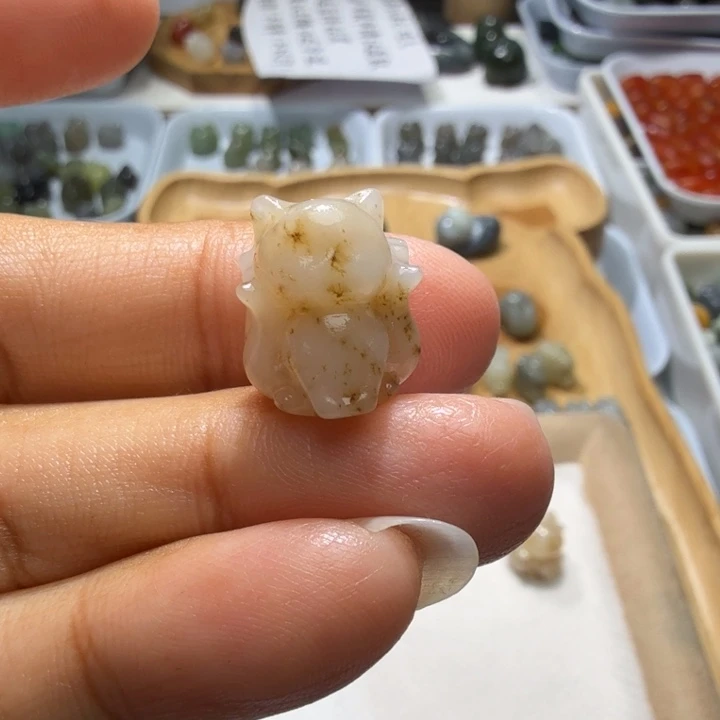 未镶嵌和田玉珠宝半成品微瑕不退换