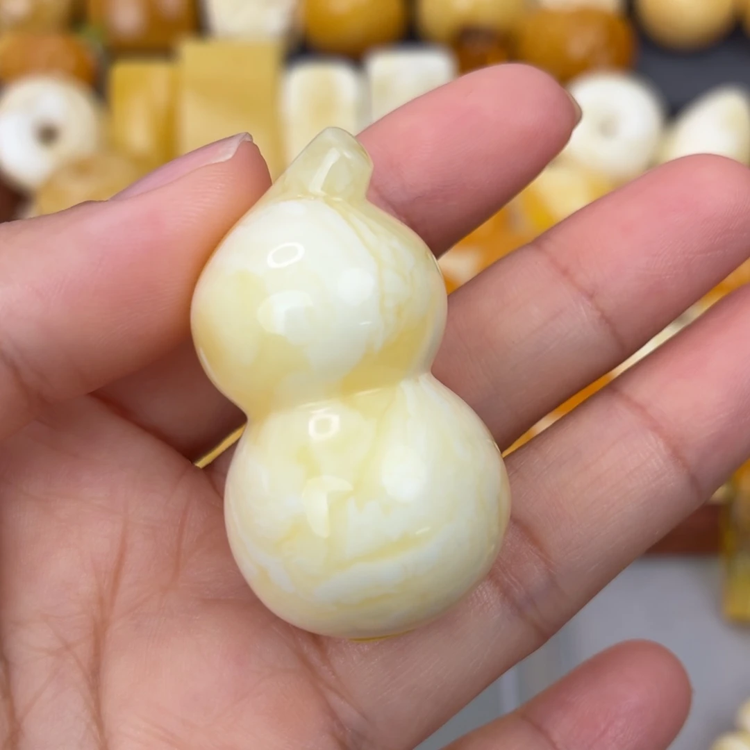 蜜蜡未镶嵌吊坠(不含链)葫芦