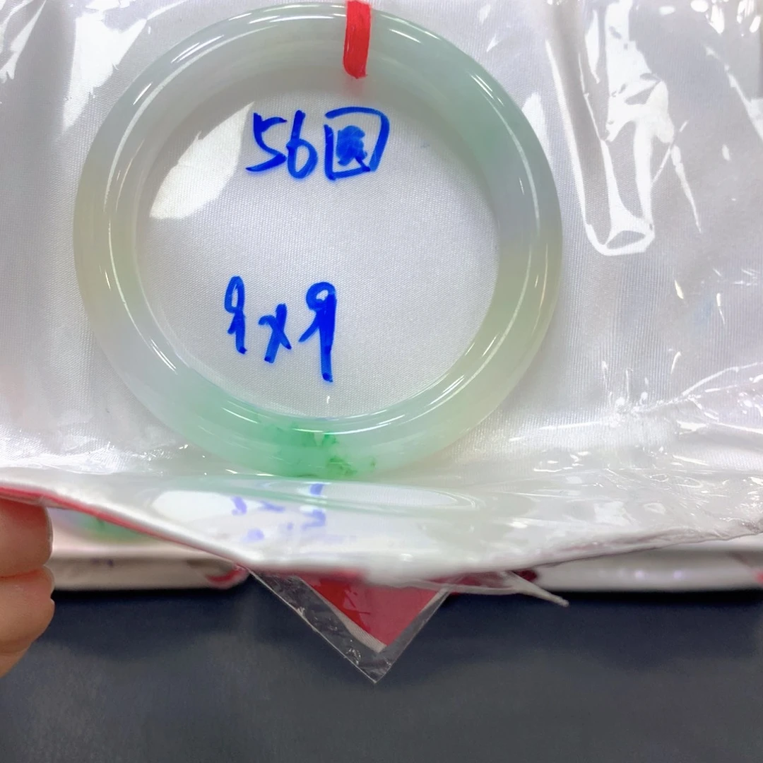 翡翠未镶嵌手镯翡翠22