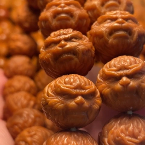 手串猴头核桃阿*。舞台