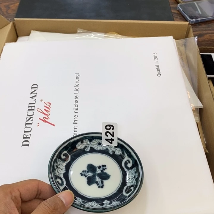 瓷片哦哦哦哦哦哦哦