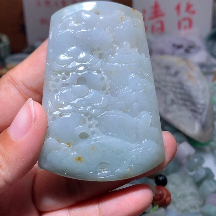 翡翠未镶嵌颈饰保真天然A货翡翠