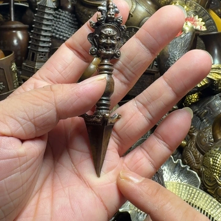 铜器摆件收收藏藏