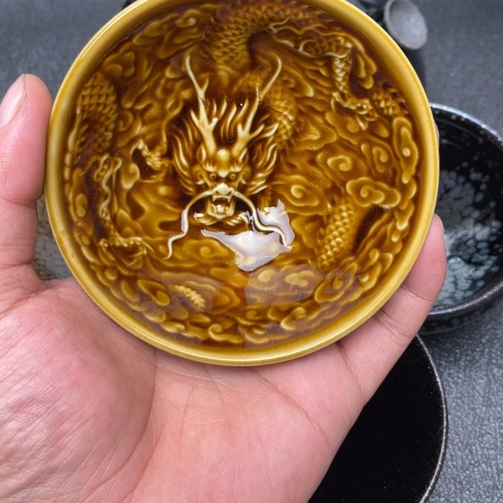 茶盏黄玉龙杯 建盏主人杯