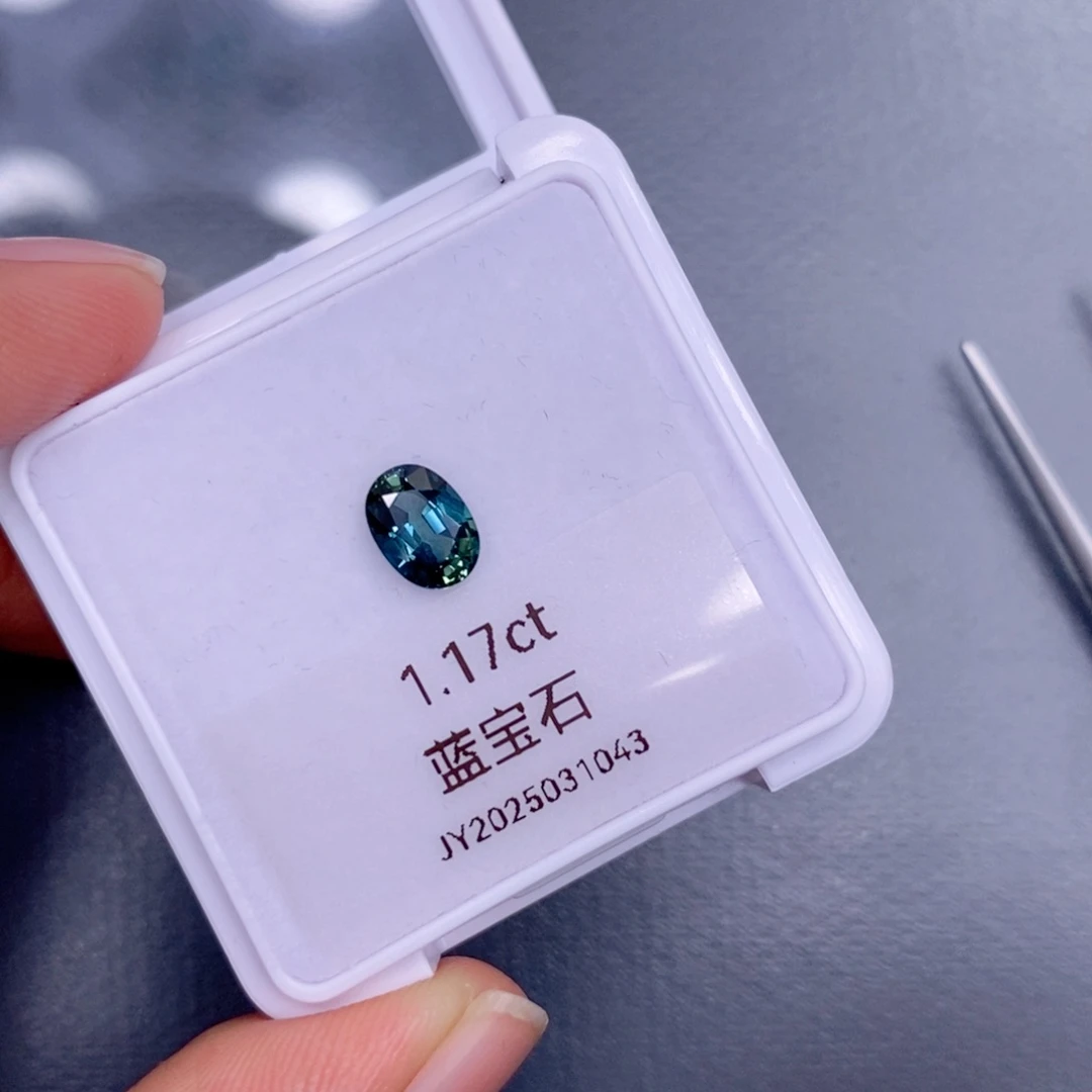 蓝宝石裸石未镶嵌1.17克拉