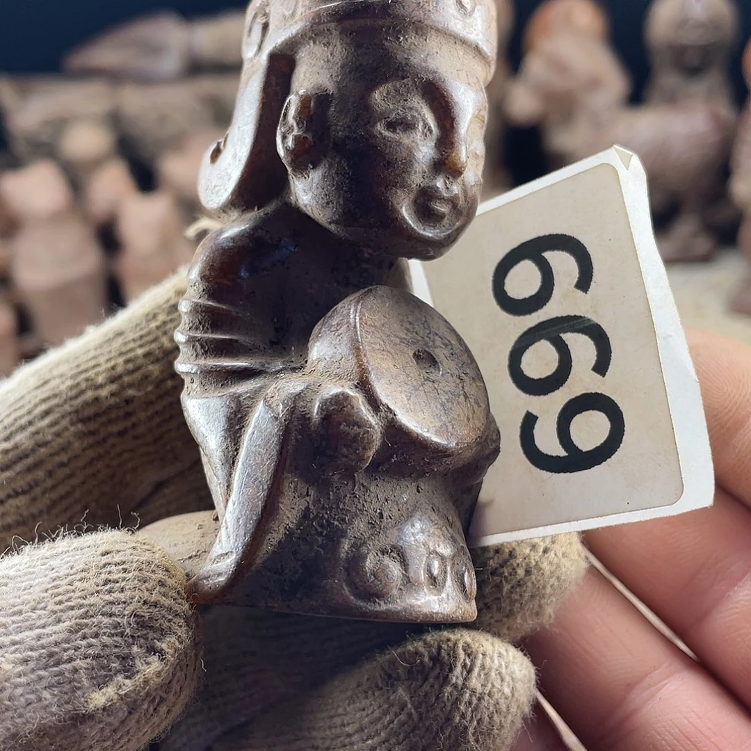 和田玉（糖玉）未镶嵌挂件