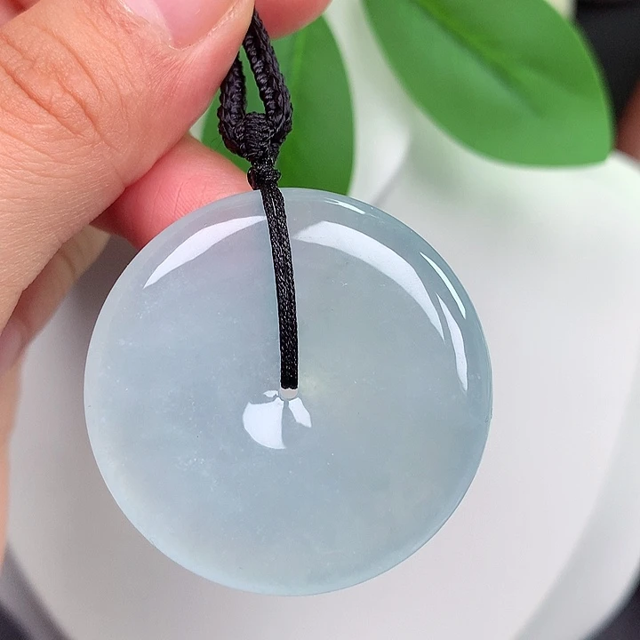 颈饰未镶嵌翡翠平安扣 38x5.8mm