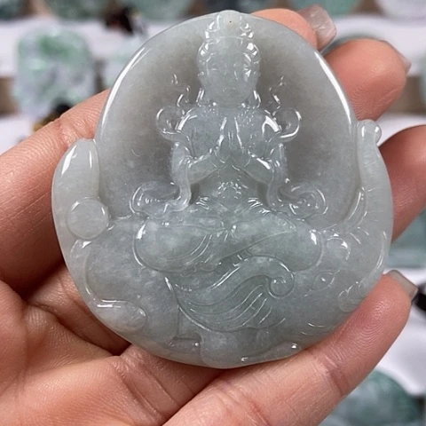 翡翠颈饰未镶嵌普贤菩萨福利