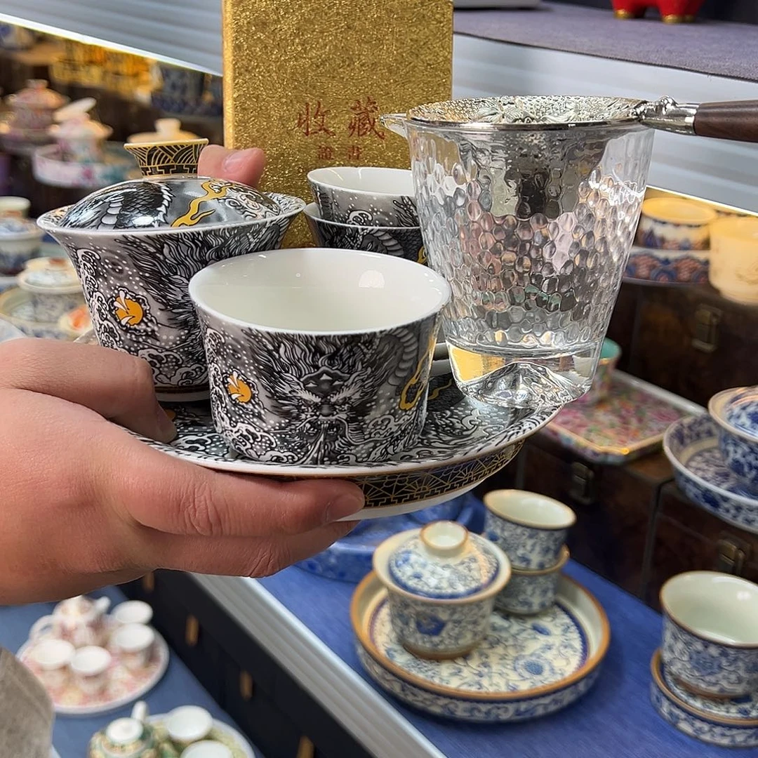 我们的目标是成为一个优秀的人