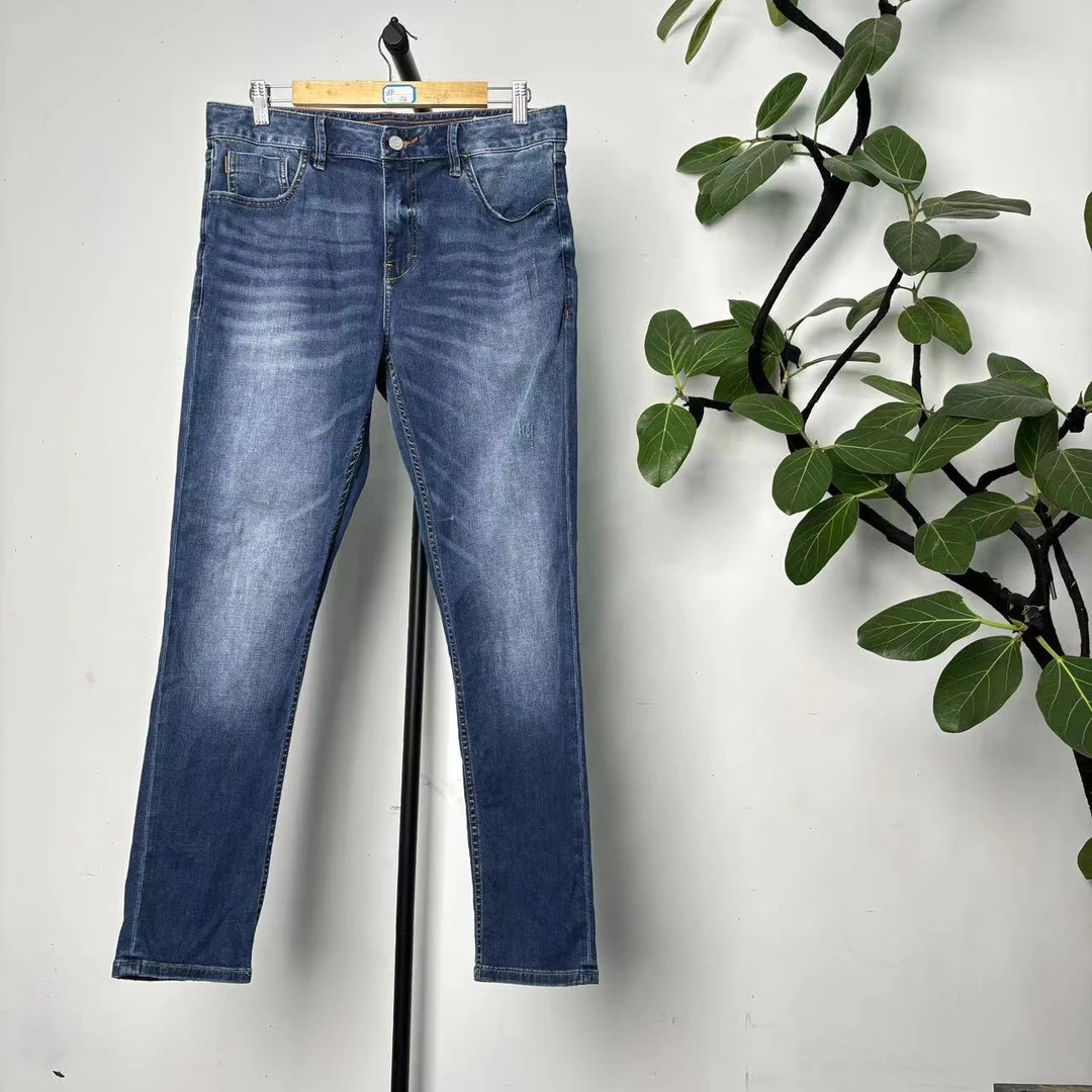 O-13  潮牌新款水洗蓝色时尚直筒牛仔裤 31622