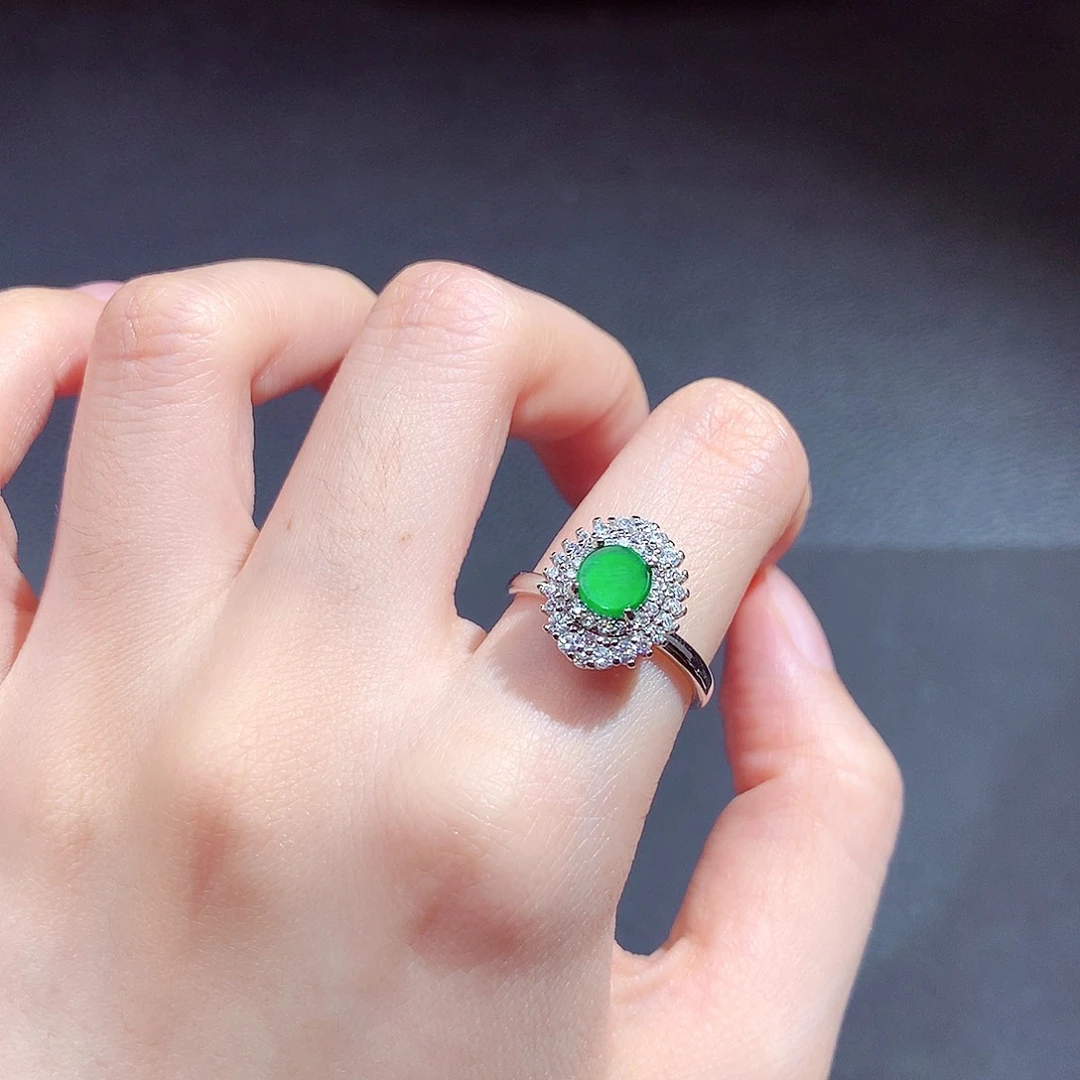 翡翠戒指未镶嵌翡翠