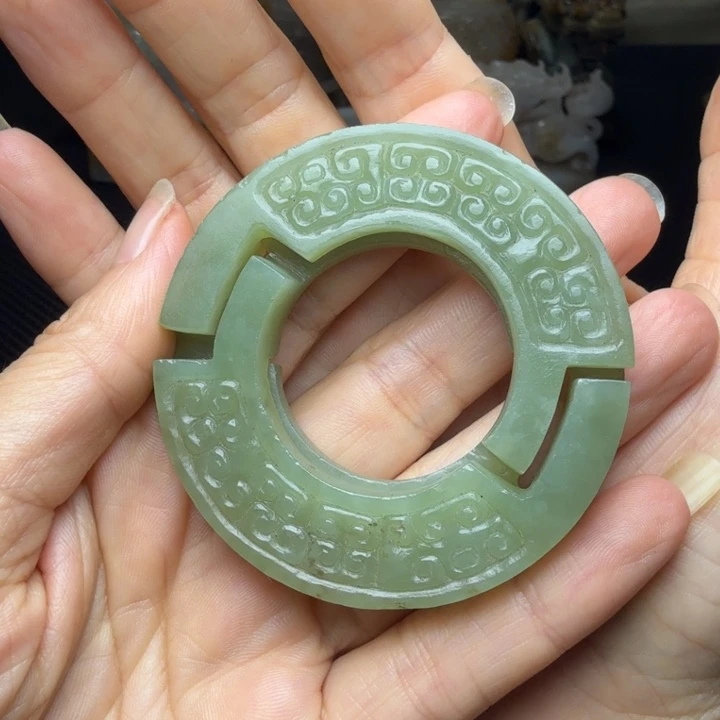 未镶嵌和田玉挂件