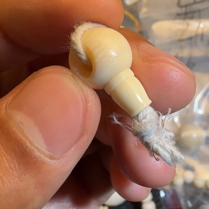 低***行菩提根/象牙果吊坠