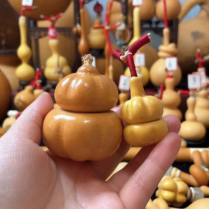 拾*爷葫芦丝老师去皮一年年去皮一点了