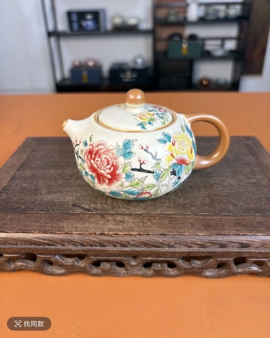 汝窑牡丹图案家用茶壶
