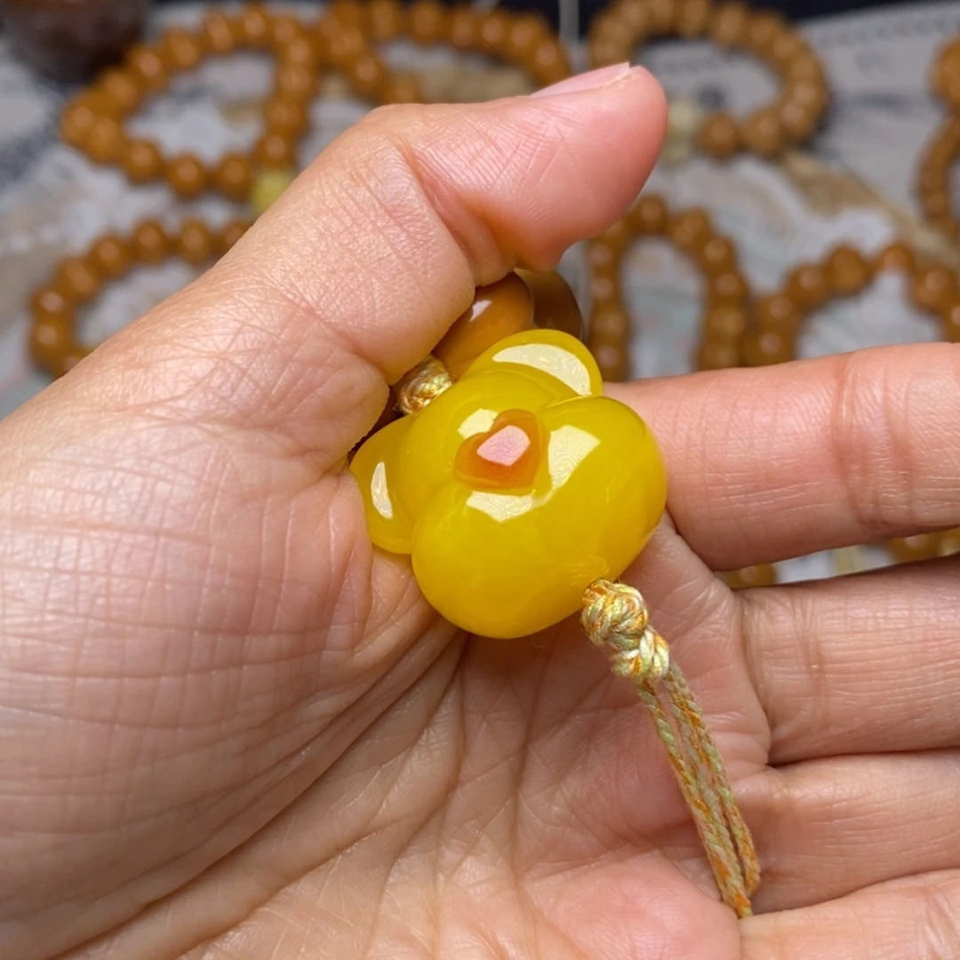 猴头核桃吊坠配饰