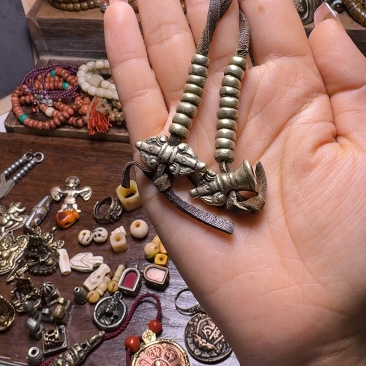 手串/手链鹿骨………………………………………………