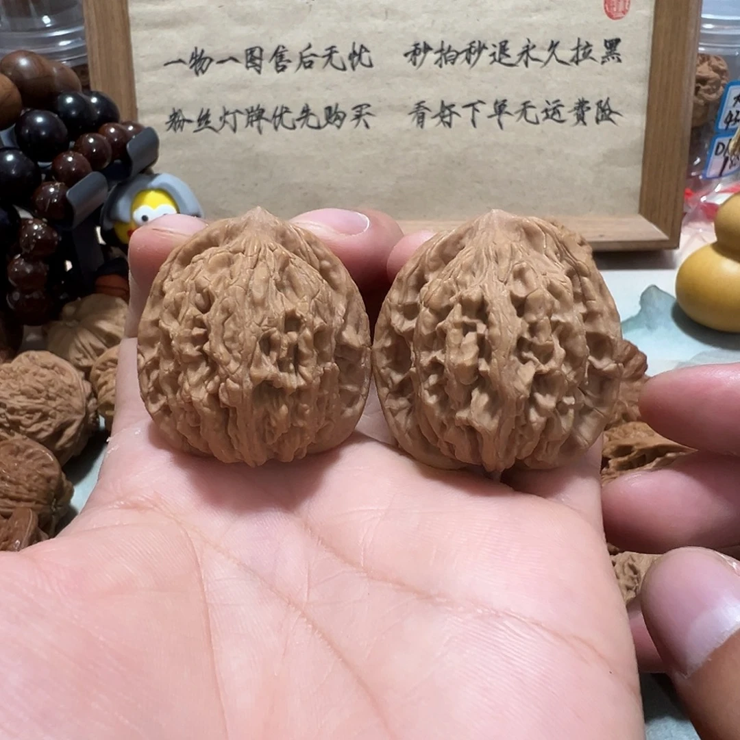 49号文玩核桃37尺麦穗虎头