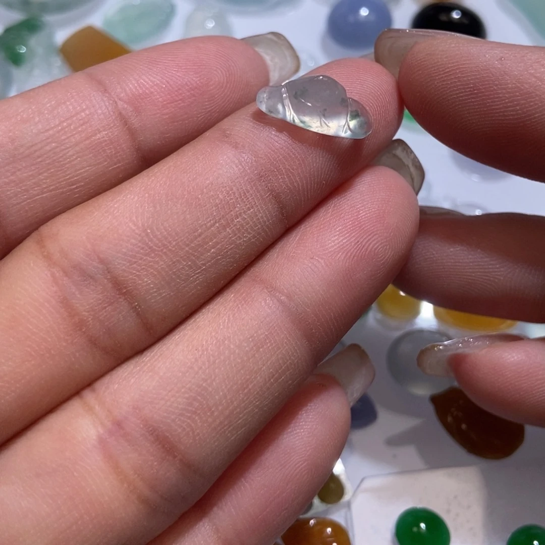 未镶嵌定制翡翠翡翠6.6/14.2/5