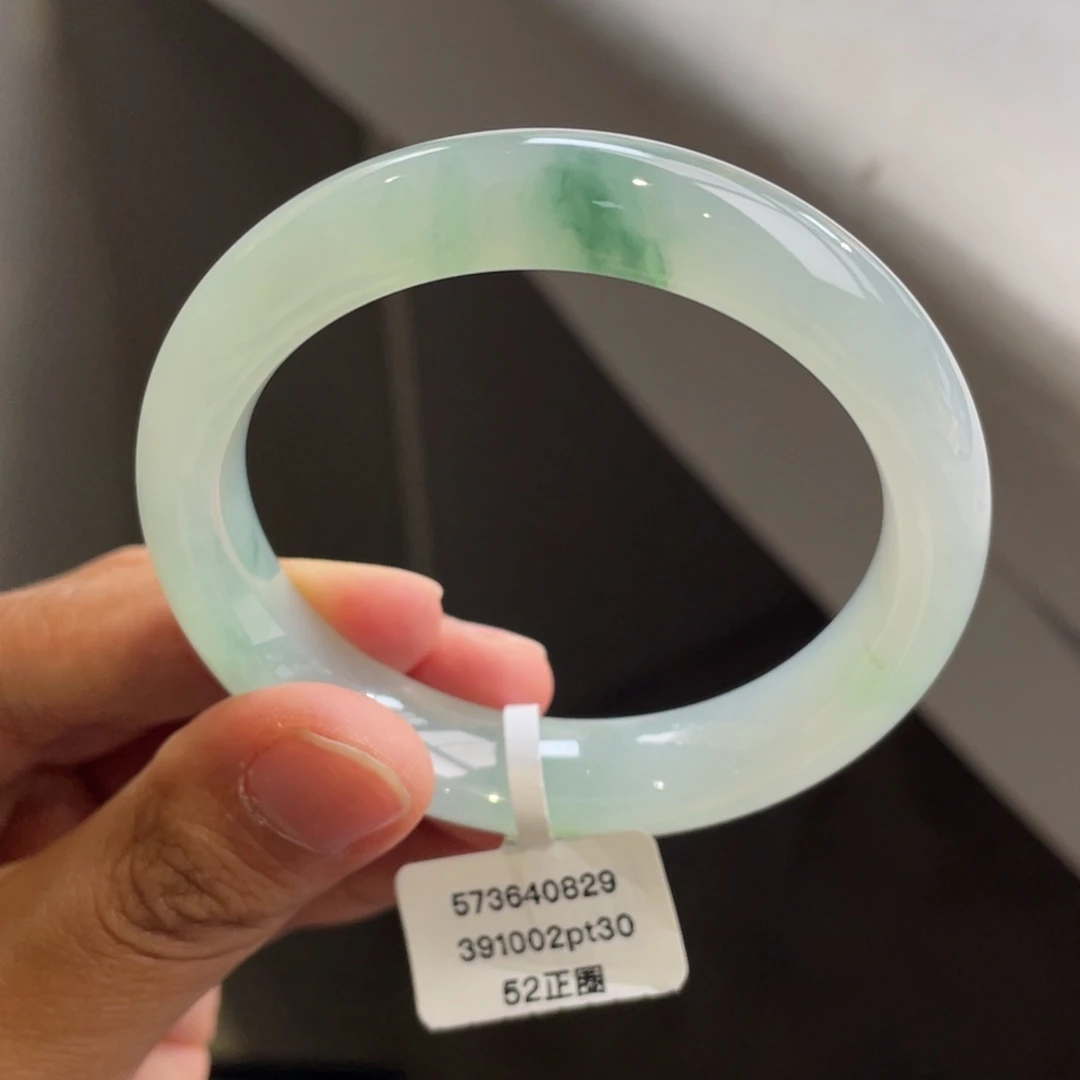翡翠未镶嵌手镯冰胶飘花手镯【强推】