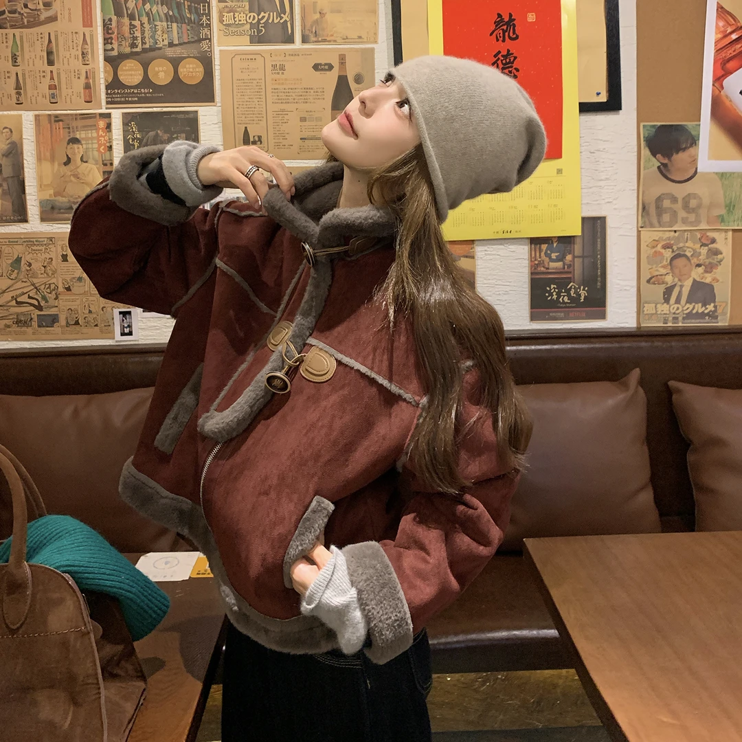 酒红色高级感短款麂皮绒外套女2025新款冬季保暖加厚甜酷毛绒棉服