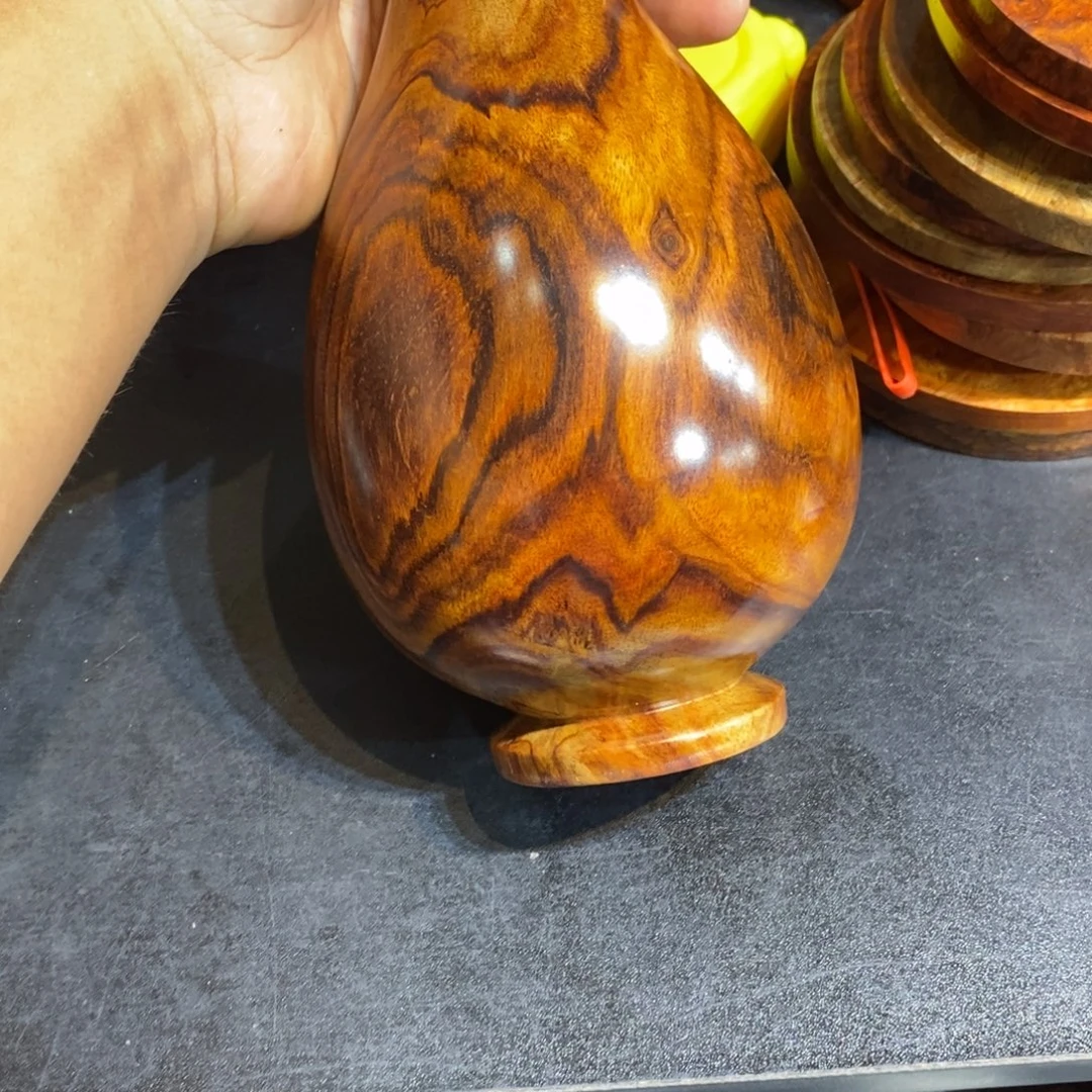 诚***信花瓶一个特价包邮