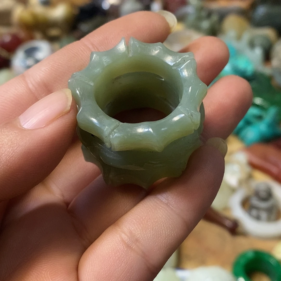 和田玉（糖玉）未镶嵌挂件