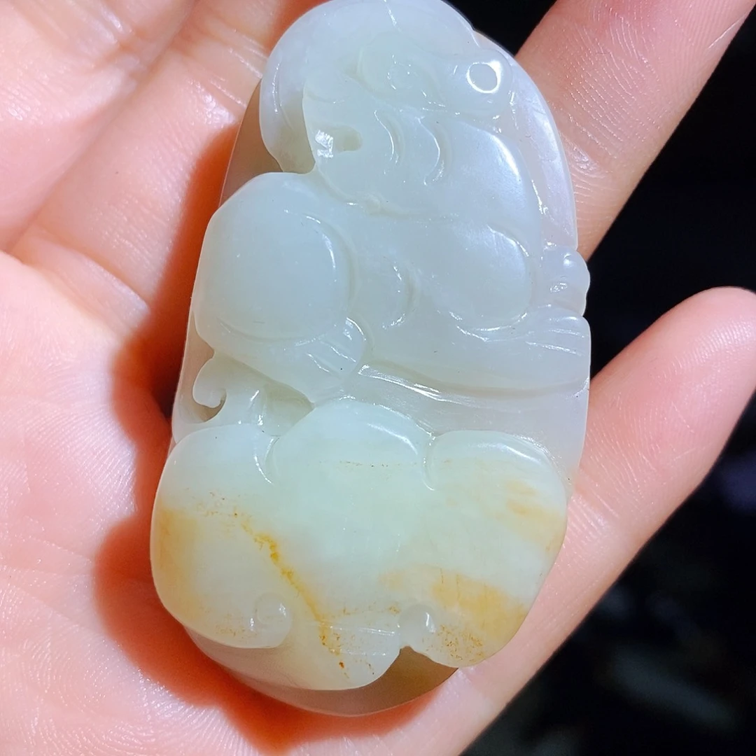 和田玉颈饰未镶嵌