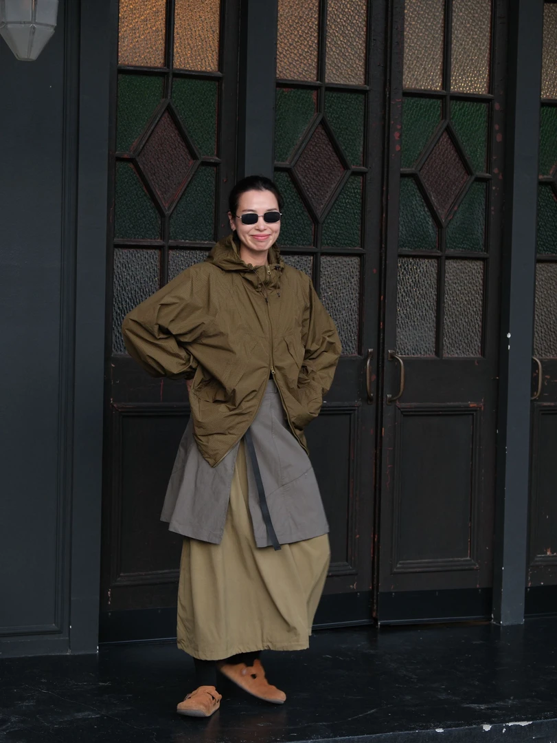 连帽秋季薄款冲锋衣做旧文艺感复古卡其色外套男女通用复古街头风