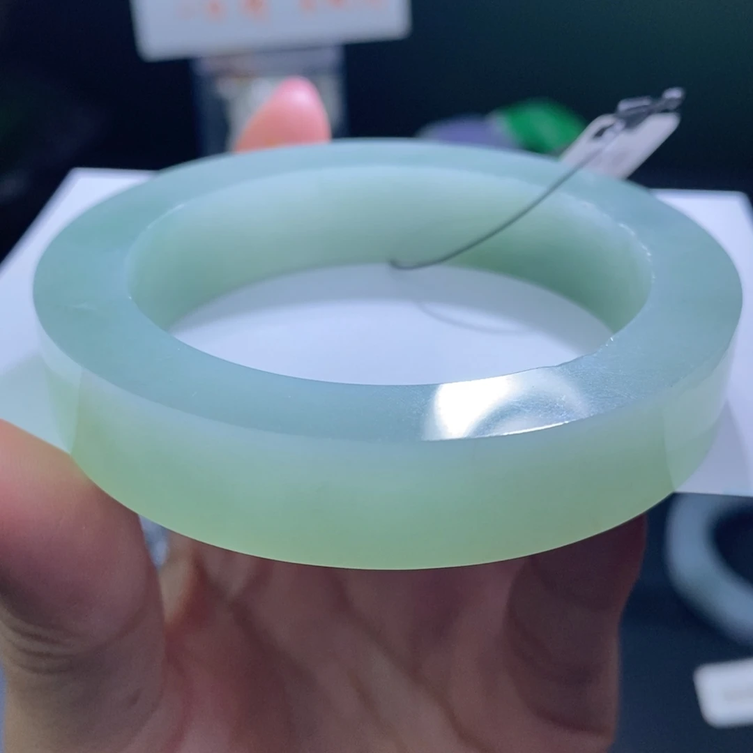 未镶嵌翡翠定制翡翠