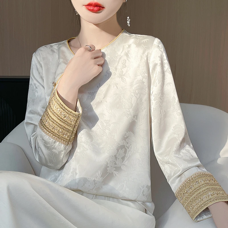 新中式女装中国风缎面衬衫2025款女高级感白衬衣丝滑宽松遮肉上衣