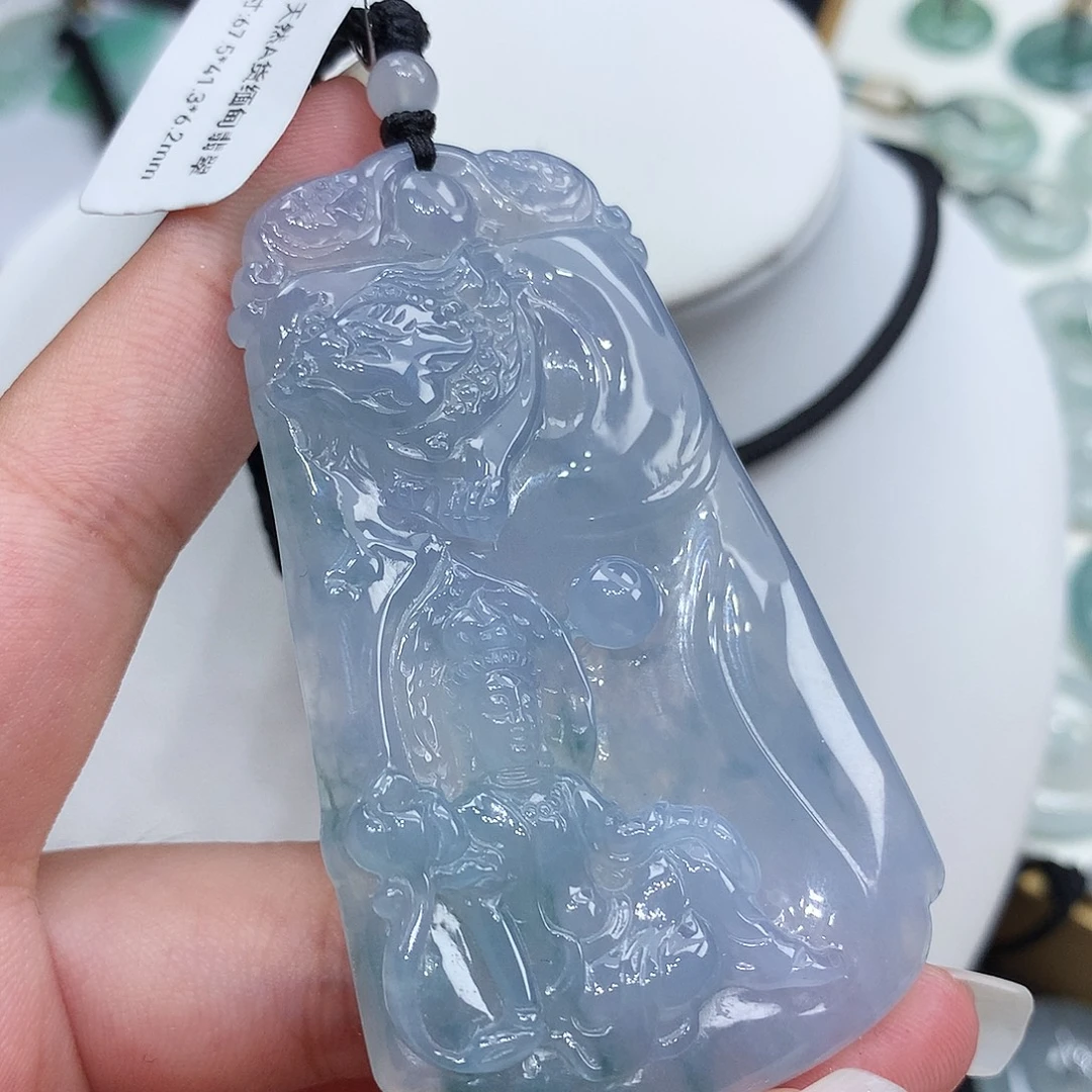 翡翠未镶嵌胸饰翡翠37，67.5/41.3/6.2