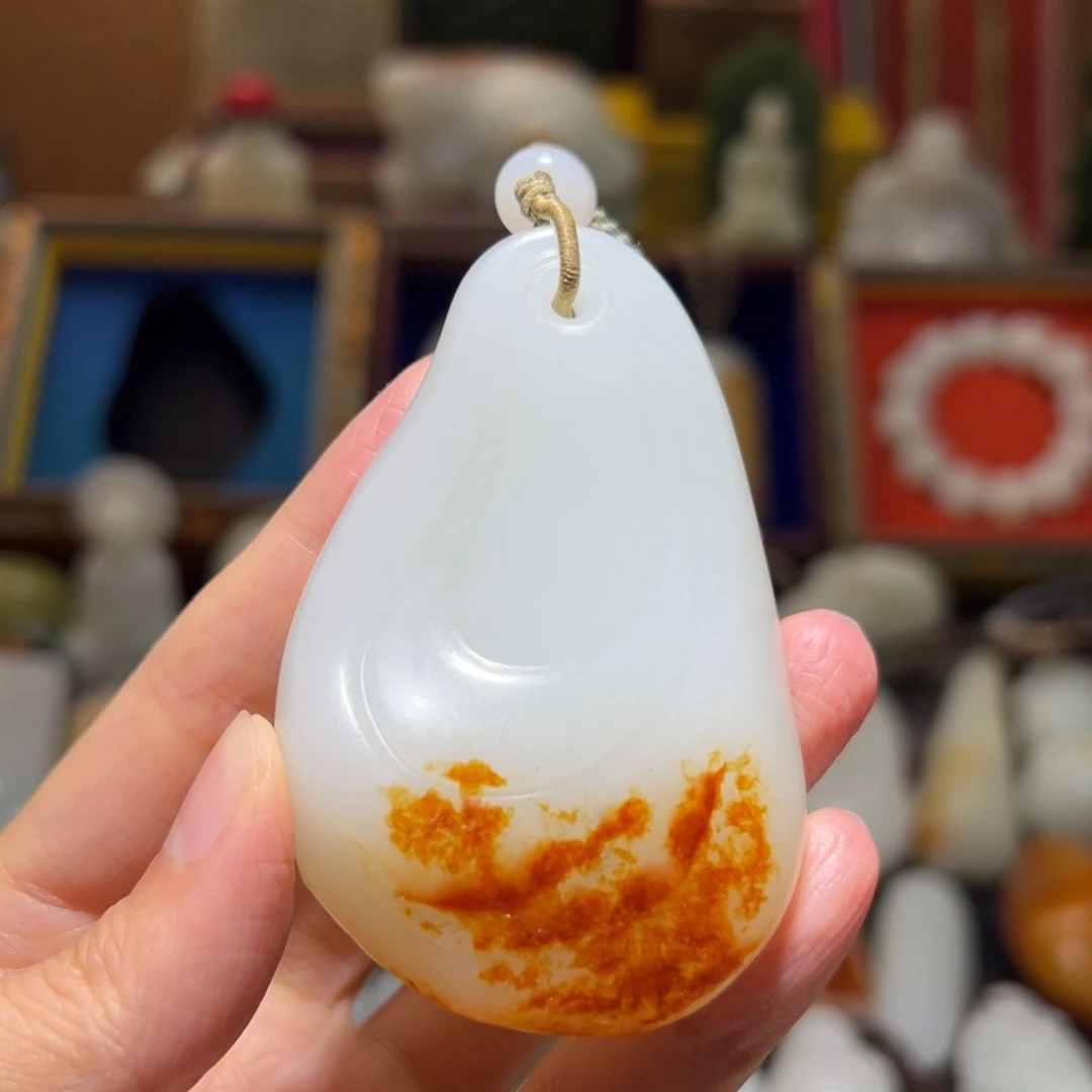 雄***风未镶嵌和田玉挂件