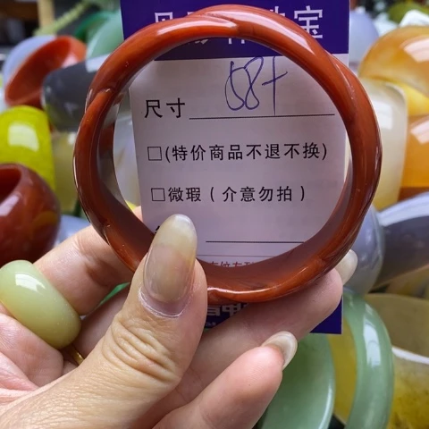 未镶嵌手镯石英质玉