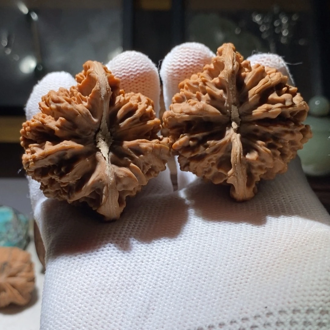 云***生文玩核桃吊坠满天星46