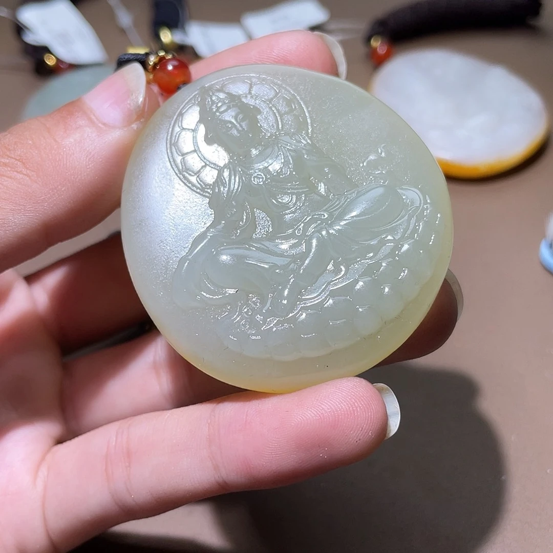 和田玉颈饰未镶嵌Z6