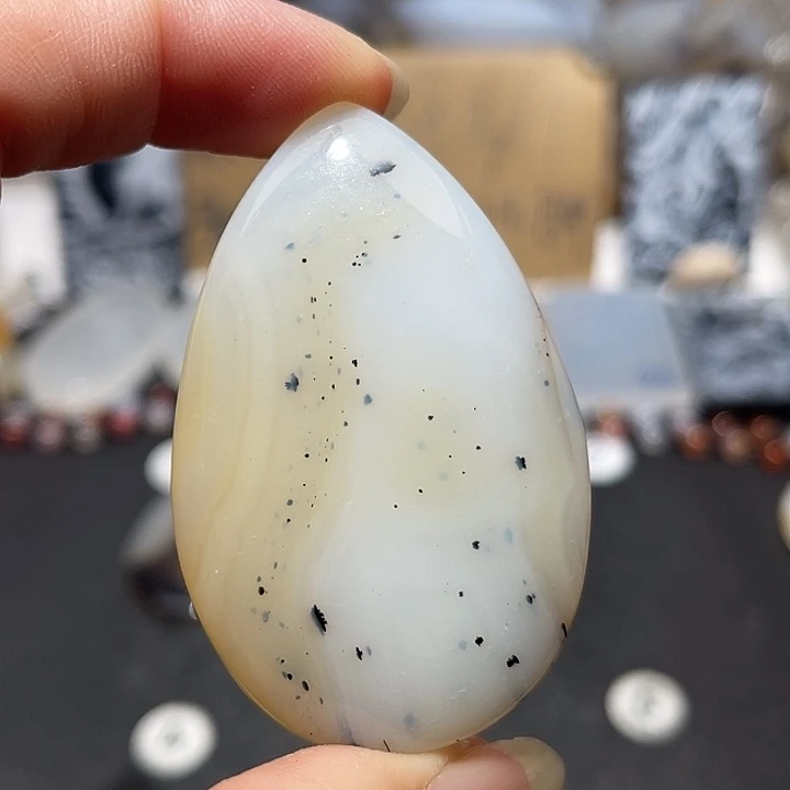 玛瑙/玉髓未镶嵌吊坠(不含链)